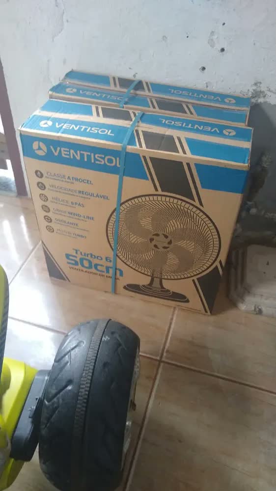 foto de Ventilador de Mesa Ventisol Turbo 6 Pás 40cm Preto 551