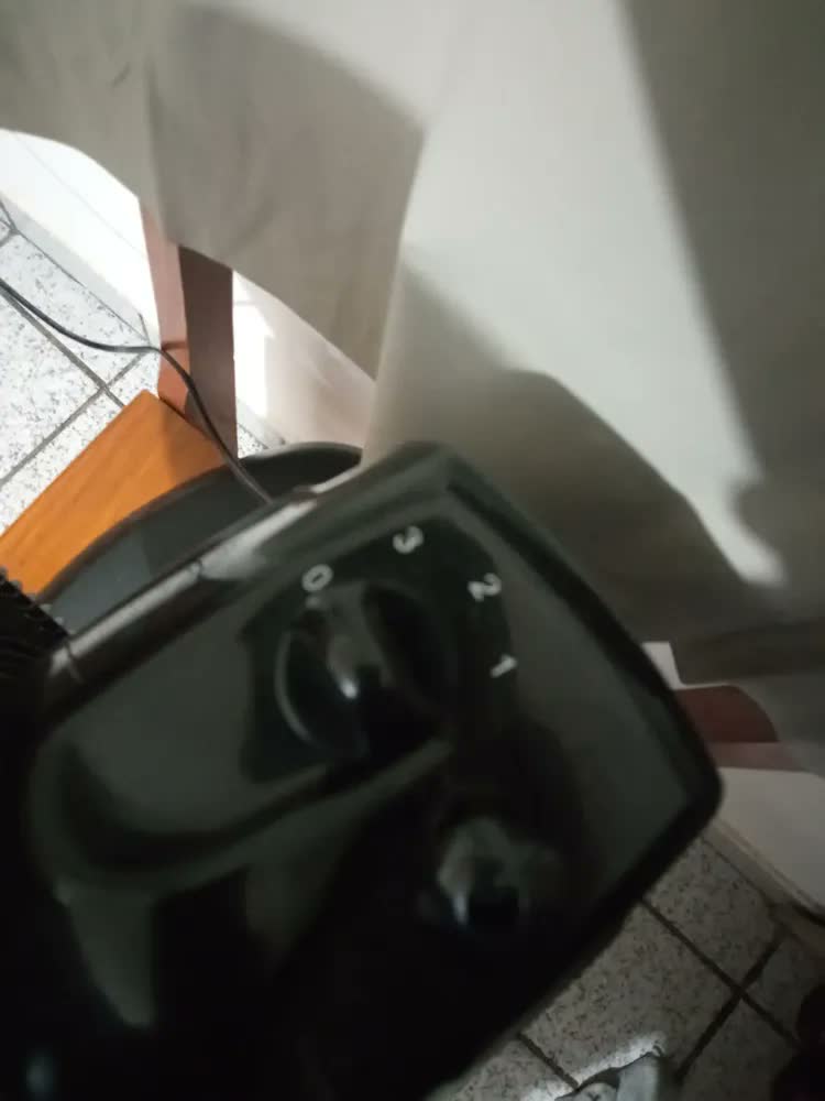 foto de Ventilador de Mesa Ventisol Turbo 6 Pás 40cm Preto 551