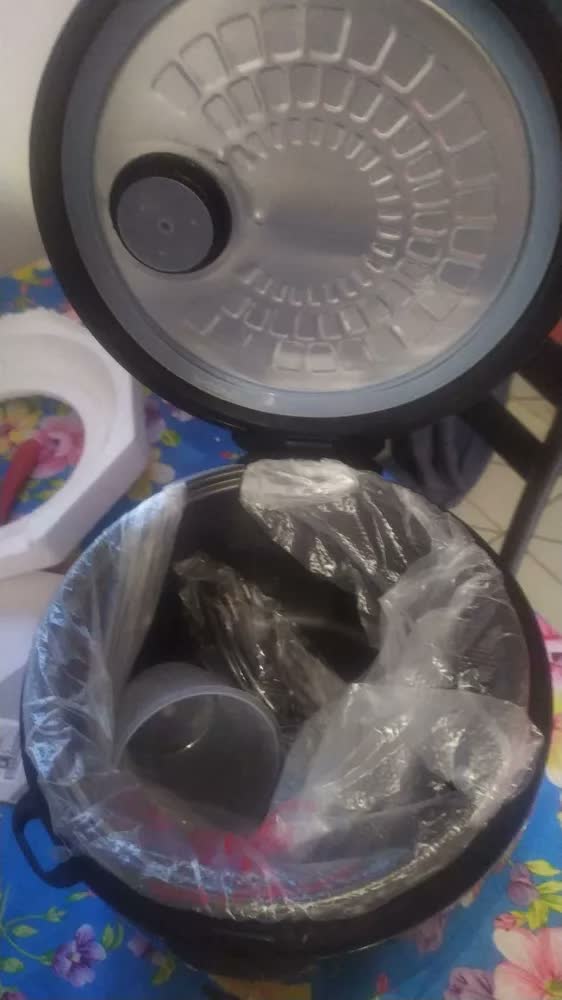 foto de Panela De Arroz Britânia Pa5 Prime Preta