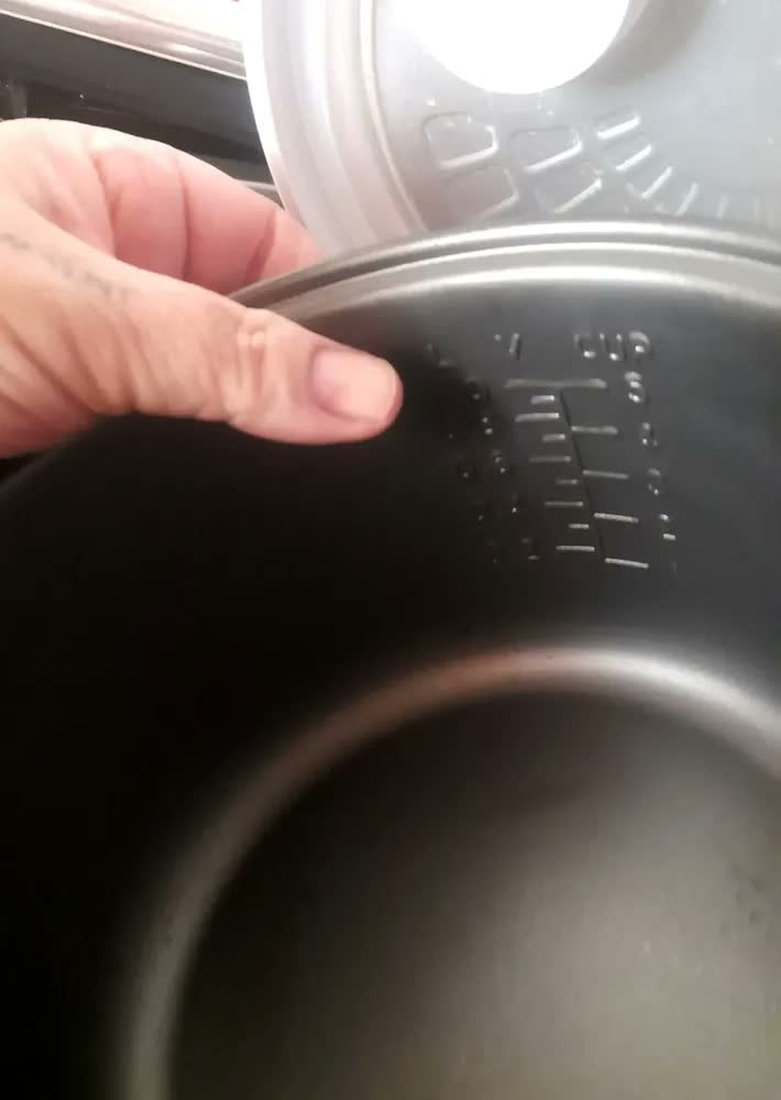 foto de Panela De Arroz Bpa5bi Britânia