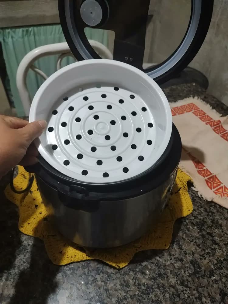 foto de Panela Elétrica de Arroz Agratto PAI10X com 10 Xícaras e Vapor