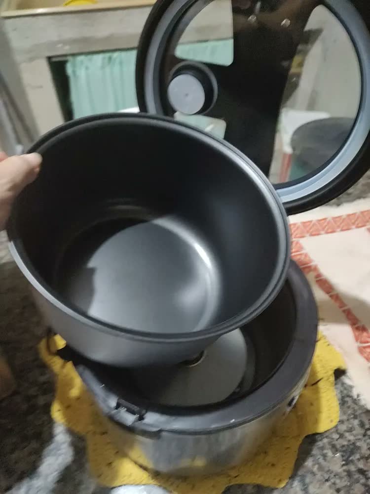 foto de Panela Elétrica de Arroz Agratto PAI10X com 10 Xícaras e Vapor