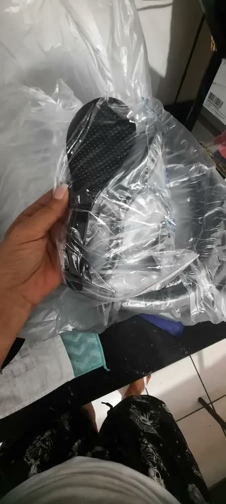 foto de Panela Elétrica Electrolux Vapor Arroz 1,8L 10 xícaras Capacidade 4 funções pré-programadas Timer Panela Removível Antiaderente Tampa Vidro ECC20 inox