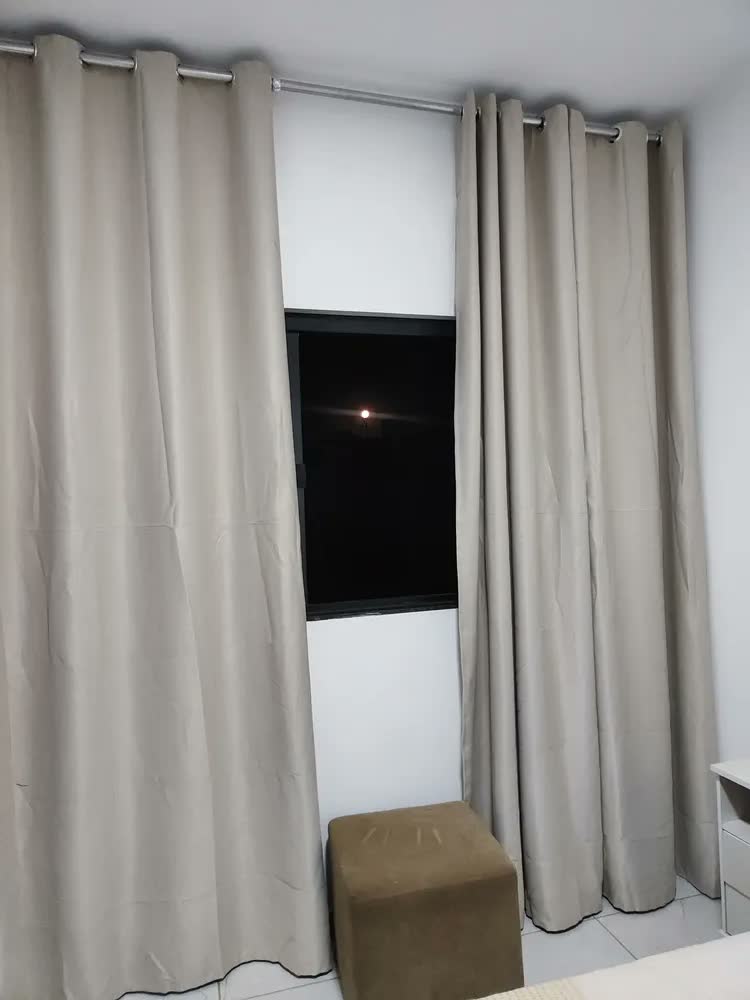 foto de Cortina Blackout Liso 5 Metros X2,80m Blecaute Bloqueia 100%