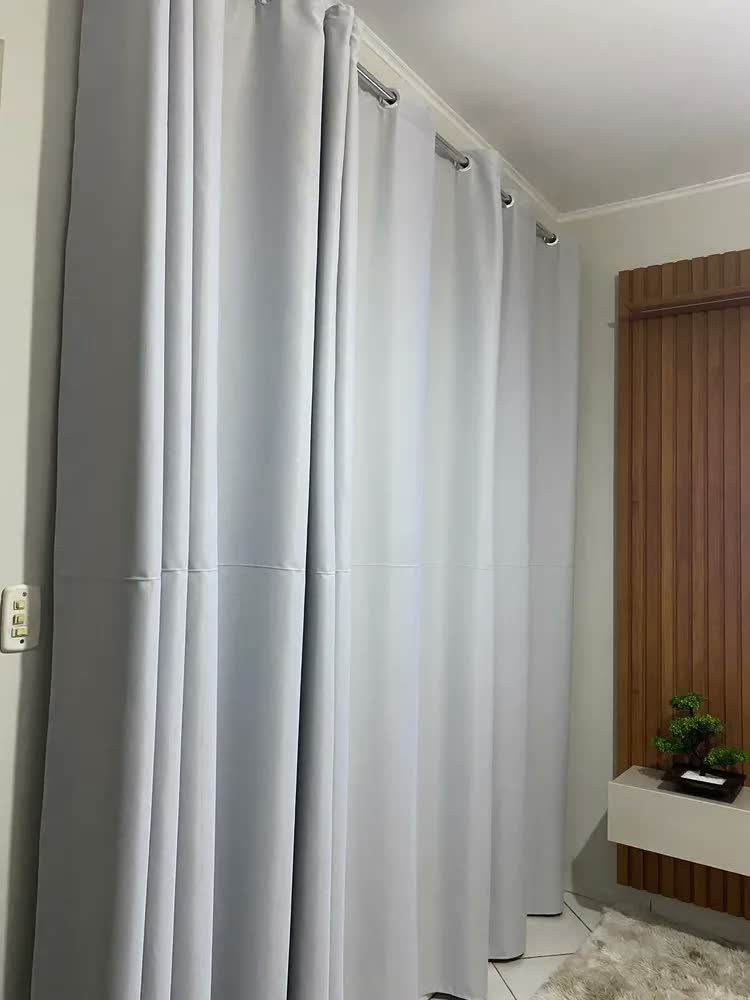 foto de Cortina Blackout Liso 5 Metros X2,80m Blecaute Bloqueia 100%
