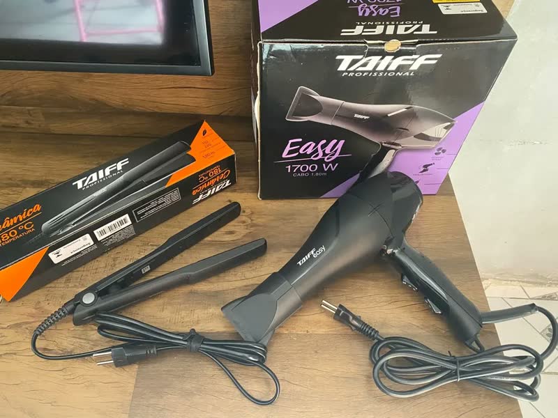 foto de Kit Chapinha 180º Cerâmica Secador 1700w Profissional Taiff