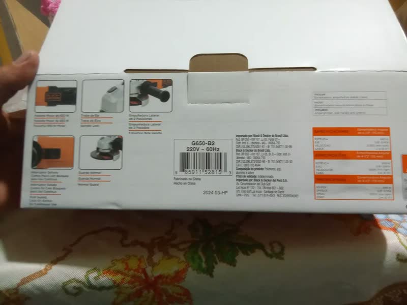 foto de Esmerilhadeira Angular 115mm BLACK+DECKER 12000Rpm G650 650W