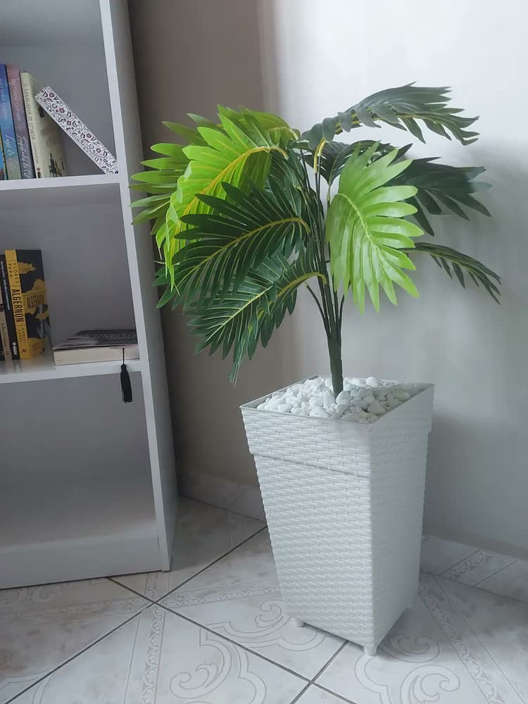 foto de Planta Artificial Palmeira Grande Sala Decoracao Com Vaso
