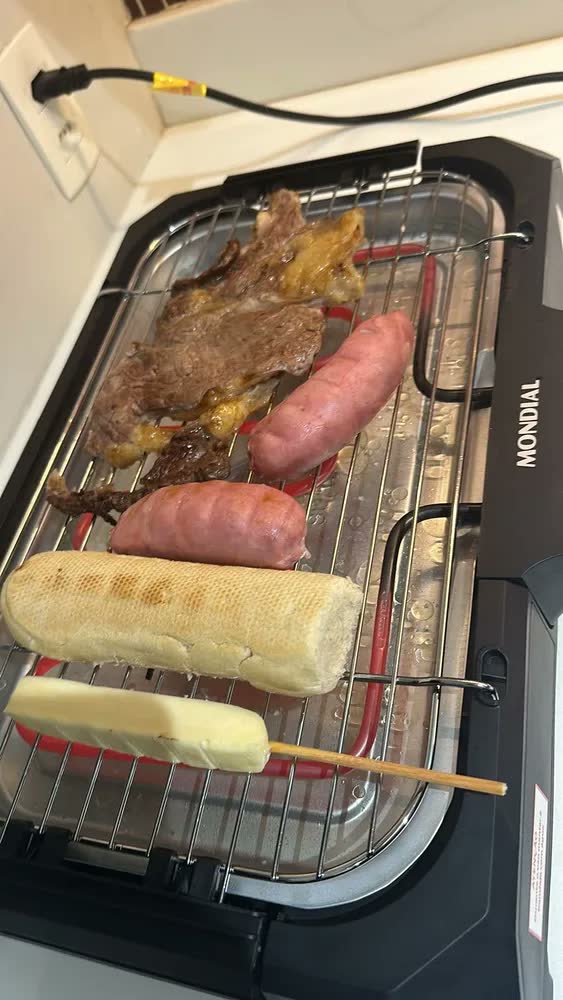 foto de Churrasqueira Elétrica Grand Steak Grill Ch-05 Mondial