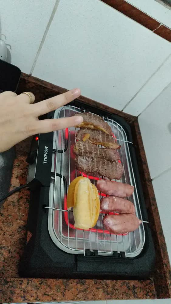 foto de Churrasqueira Elétrica Grand Steak Grill Ch-05 Mondial