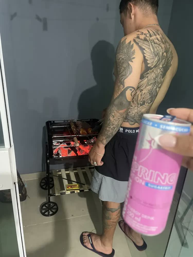 foto de Churrasqueira Mor Califórnia Bacia Esmaltada Preta 3011