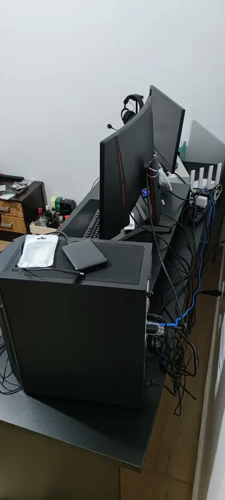 foto de Suporte Ergonômico Articulado de Mesa, 2 Monitores 17