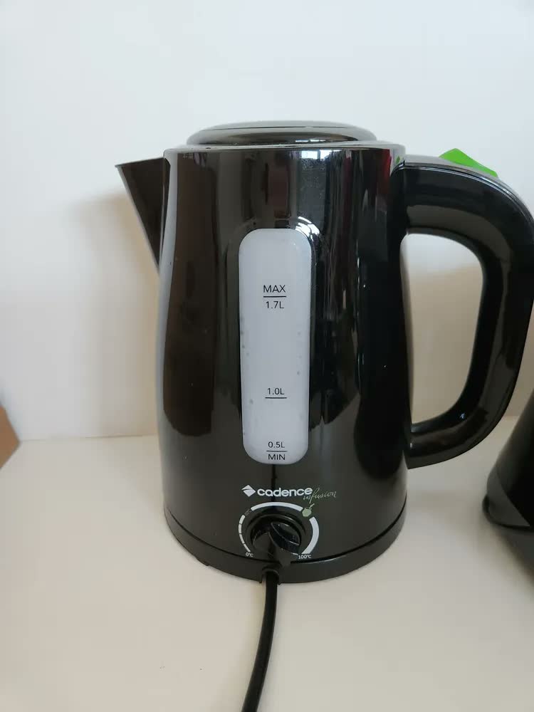 foto de Chaleira Elétrica Cadence Infusion 1,7l Cor Preto