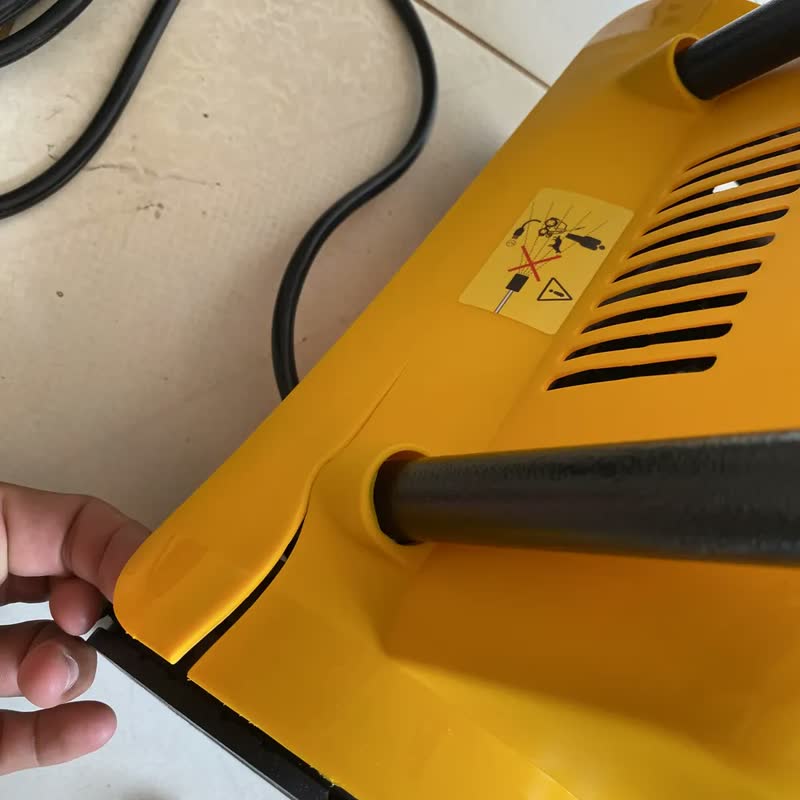foto de Lavadora De Alta Pressão Profissional Motor Indução Wap 4100