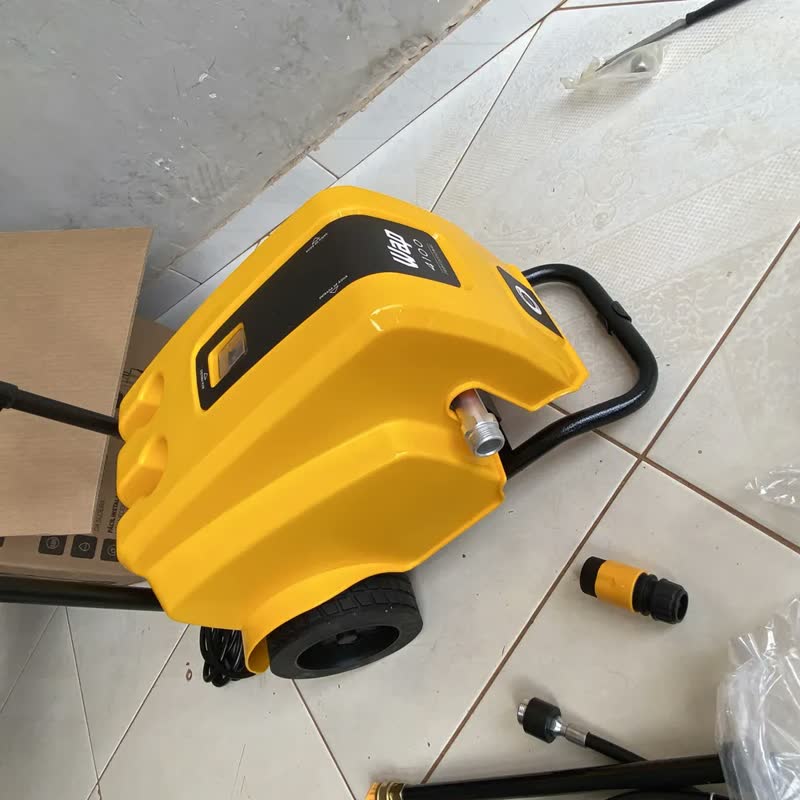 foto de Lavadora De Alta Pressão Profissional Motor Indução Wap 4100