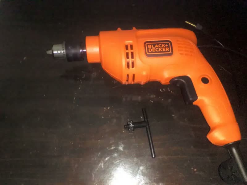 foto de Furadeira Impacto 3/8 Pol. + Maleta Tm500k Black+decker Cor Laranja Frequência 60 Hz