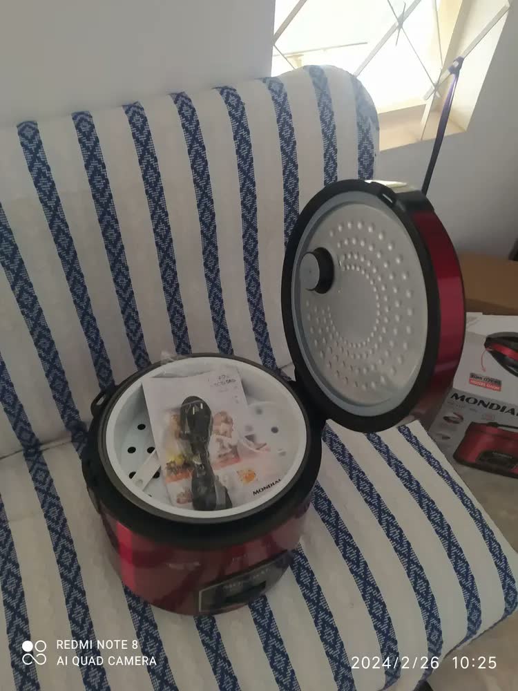 foto de Panela Elétrica de Arroz Mondial 700W - PE-46-10X