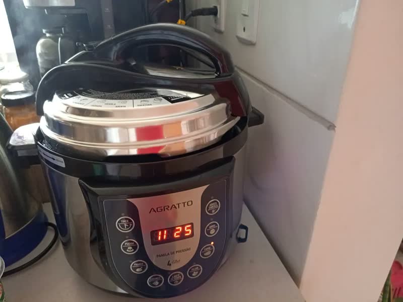 foto de Panela De Pressão Eletrônica Ped-01 60hz 800w Agratto 60 Hz