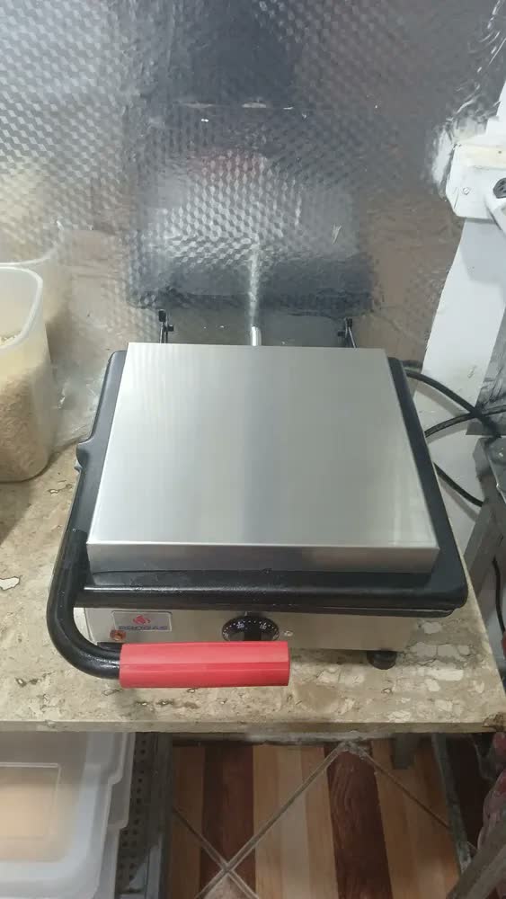 foto de Churrasqueira Elétrica Progás PR350 E Stainless Steel 1600W