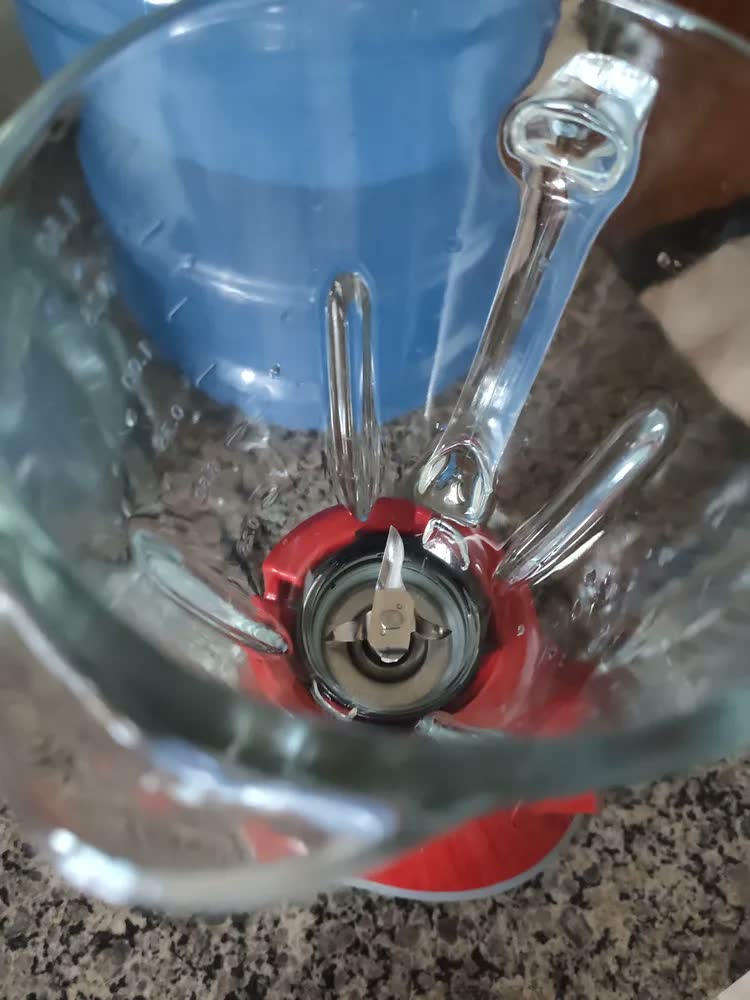 foto de Liquidificador Super Chef Rr8 1,5 Litros 750w Oster