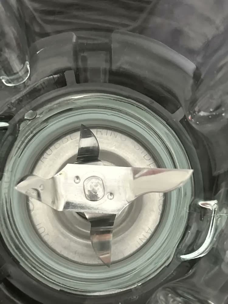 foto de Liquidificador Super Chef 750w Vermelho Oster
