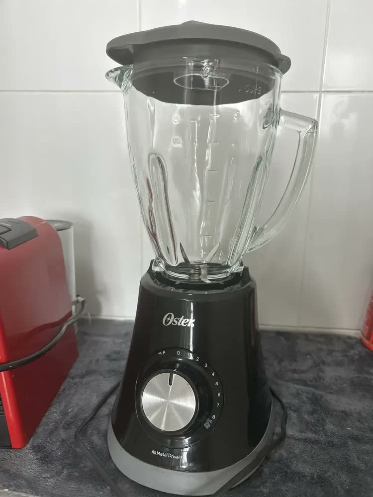 foto de Liquidificador Super Chef 750w 1,25L Vermelho Oster