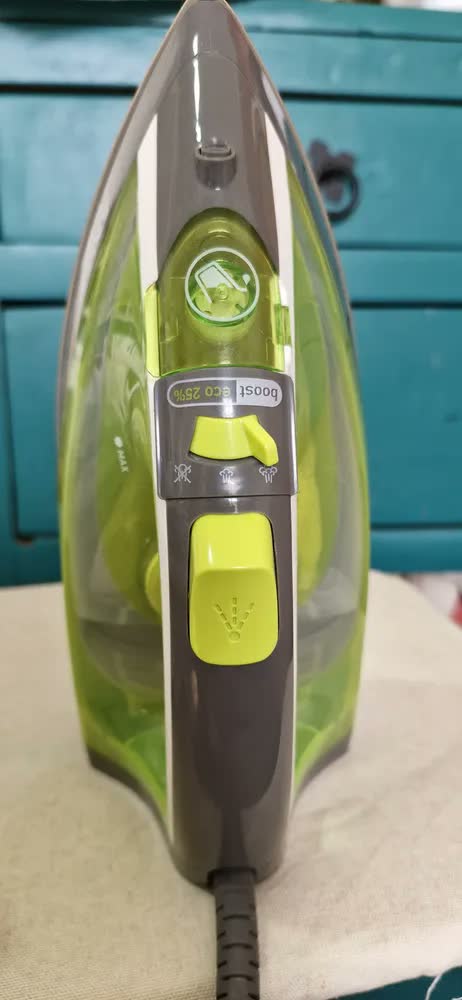 foto de Ferro A Vapor Arno Ecogliss Fec1 Cor Verde