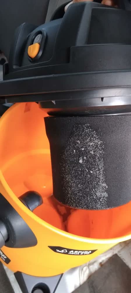 foto de Aspirador de Pó e Água WAP GTW 20 1600W de Potência