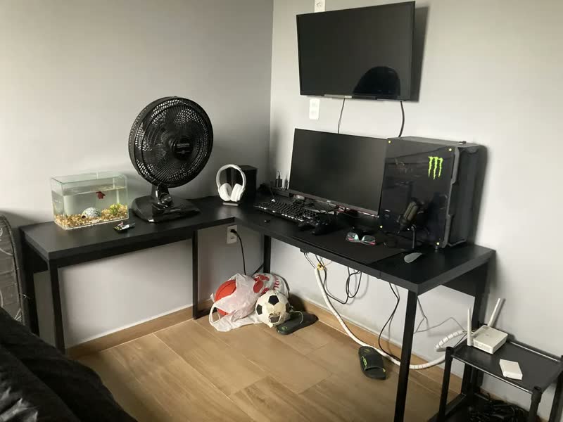 foto de Escrivaninha Netmobil Mesa de canto em L industrial aço, mdp de 150cm x 75cm x 60cm x 150cm preto