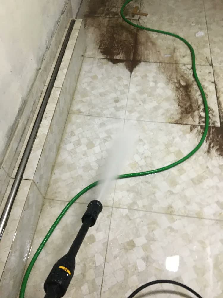 foto de Lavadora de Alta Pressão WAP Combate Turbo 2600 Motor de Indução
