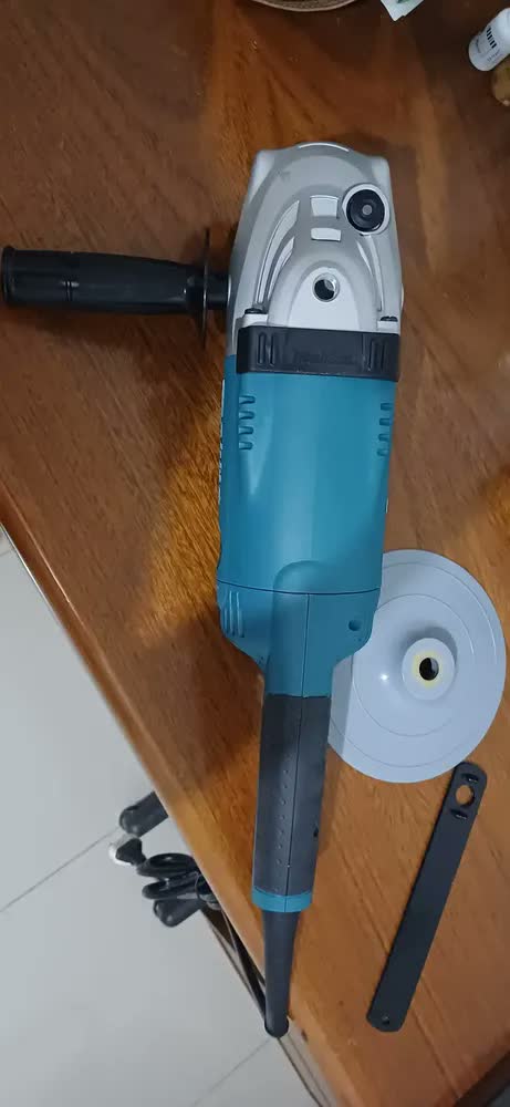 foto de Lixadeira Angular 7 2.200w Sa7021 Makita