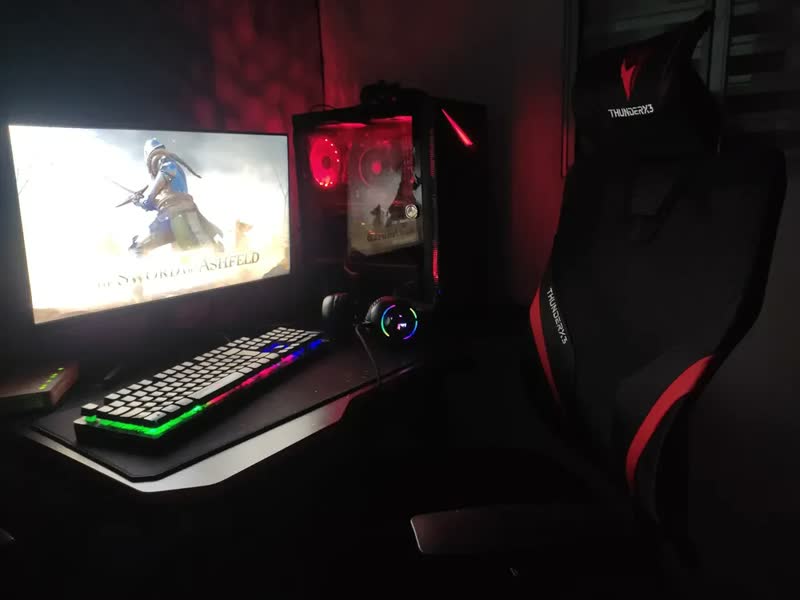 foto de Cadeira Gamer ThunderX3 YAMA1 Preta Vermelha Ergonômica c/ Encosto Reclinável