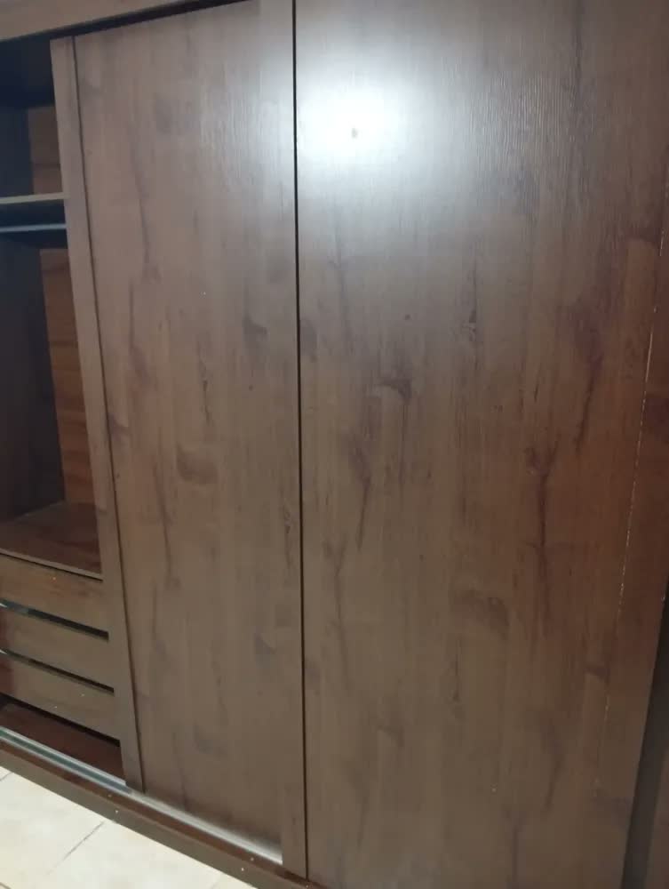 foto de Guarda Roupa Casal Sevilha 3 Portas  Correr 6 Gavetas