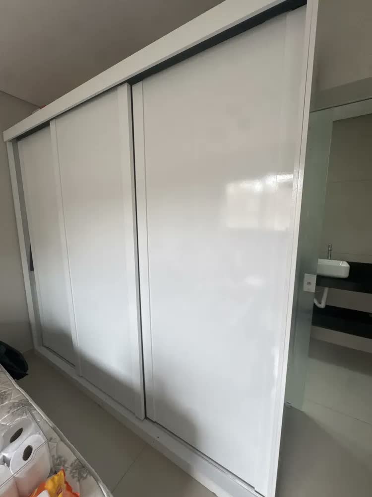 foto de Guarda Roupa Casal Sevilha 3 Portas  Correr 6 Gavetas