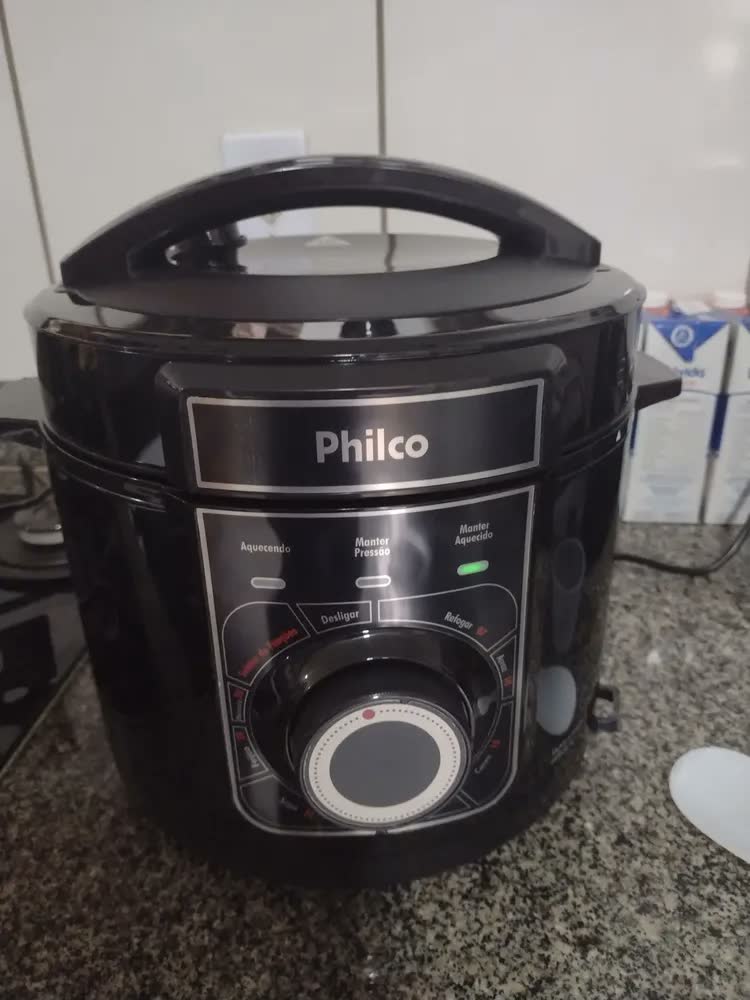 foto de Panela de Pressão Elétrica Multifuncional Philco Ppp02pi 900W Cor Preta