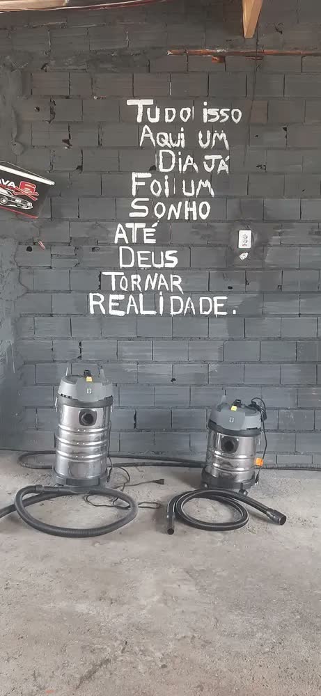 foto de Aspirador de Pó e Líquidos Profissional Kärcher NT 2000 1400W 170 mbar Tanque Inox de 20 Litros 220v