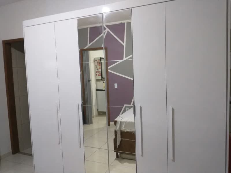 foto de Guarda Roupa Casal Valencia 6 Portas 6 Gavetas C/ Espelho