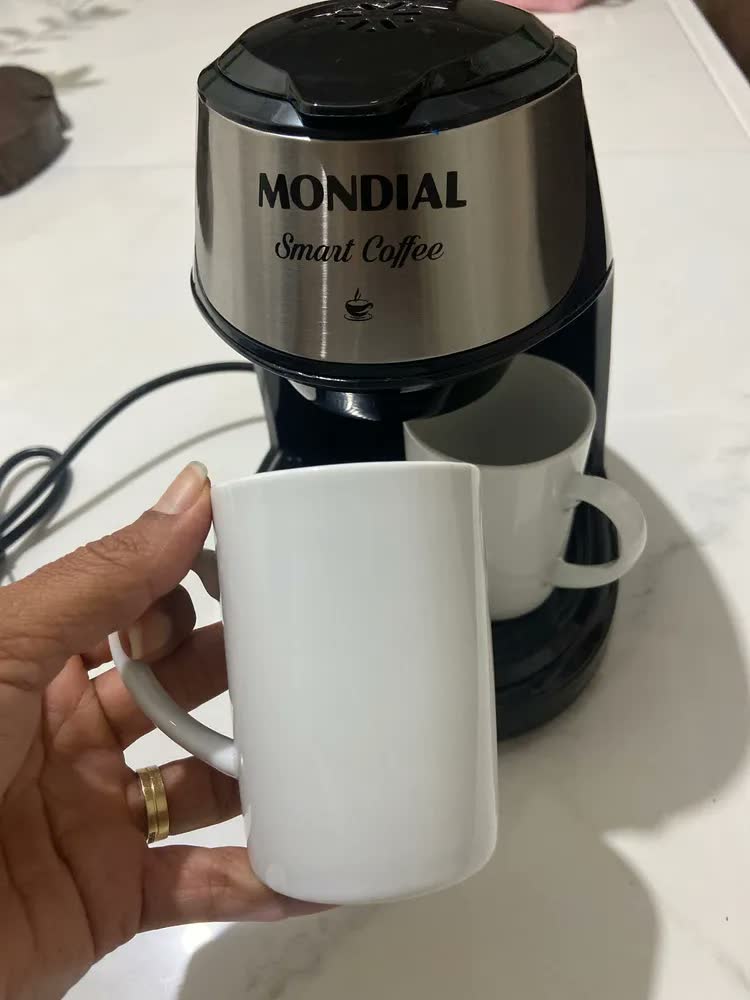 foto de Cafeteira Elétrica Smart Coffe Mondial 500W - C-42-2X-BI