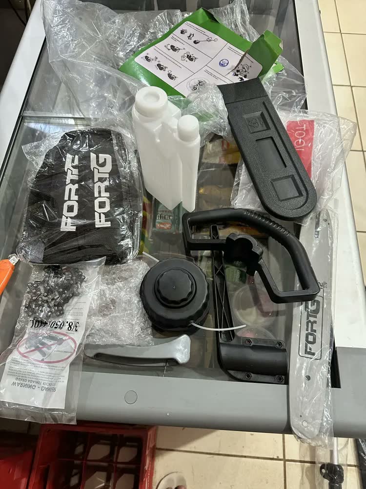 foto de Roçadeira Fortg FG9130 43cc Semi-Profissional 2T Motor a Gasolina