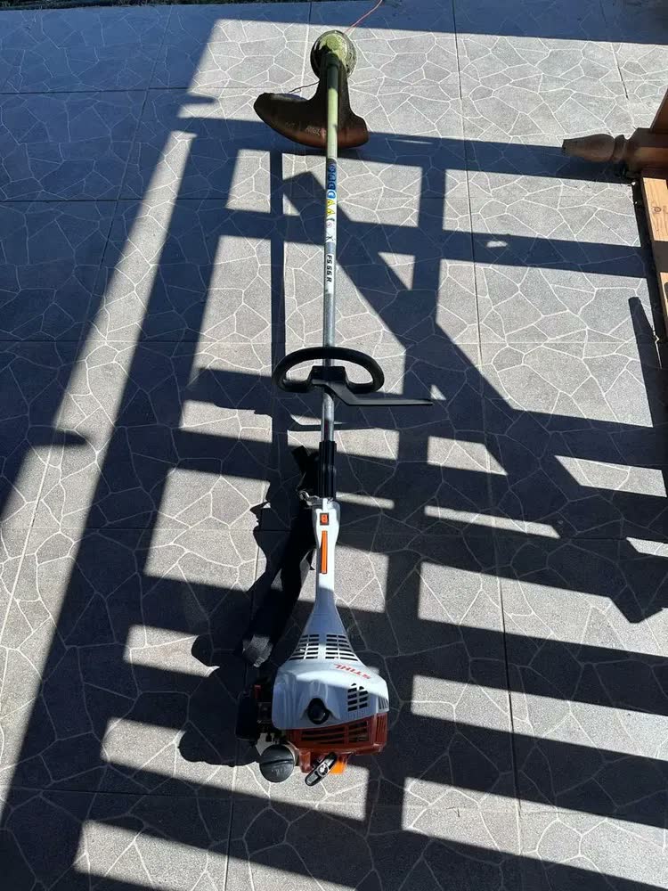 foto de Roçadeira Stihl FS 55 R