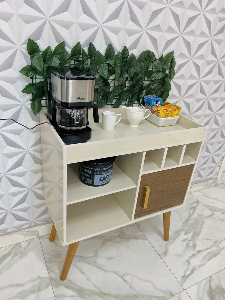 foto de Cafeteira Elétrica Oster Compacta Inox 220V Preto OCAF300