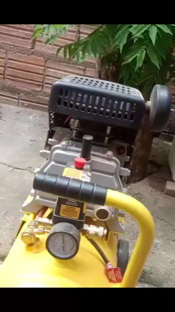 foto de Motocompressor De Ar 8 Pcm 21 Litros Mcv216 Vonder Cor Amarelo Fase elétrica Monofásica Frequência 60 Hz