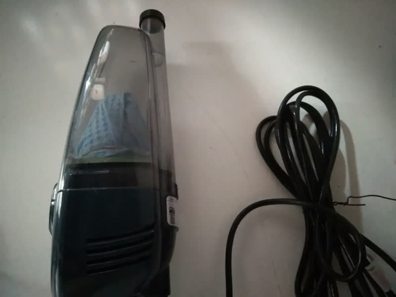 foto de Aspirador pó vertical Electrolux 1450W STK14 cabo 5m portátil de mão 2 em 1 potente capacidade 1,6L filtro HEPA Azul Denim