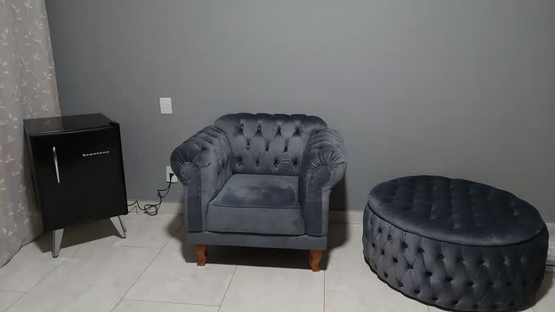 foto de Poltrona Chesterfield Duque Clássica Luxo Capitonê