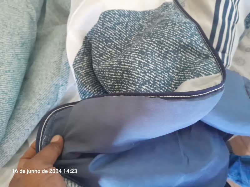 foto de Edredom Casal Padrão Dupla Face Estampado Microfibra Macio
