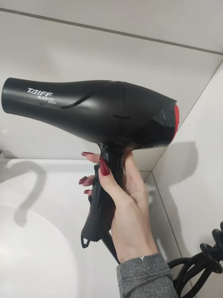 foto de Taiff Black Ion Secador De Cabelo Profissional 2000w Cor Preto