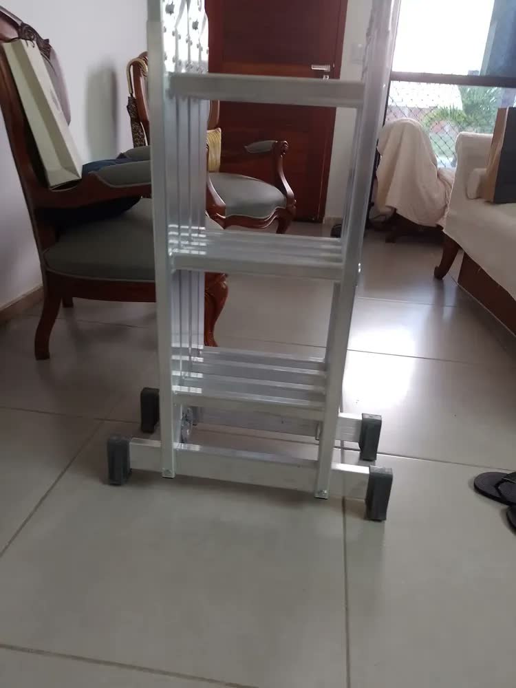 foto de Escada Articulada 4x3 Alumínio 3,40m 12 Degraus – Reisam