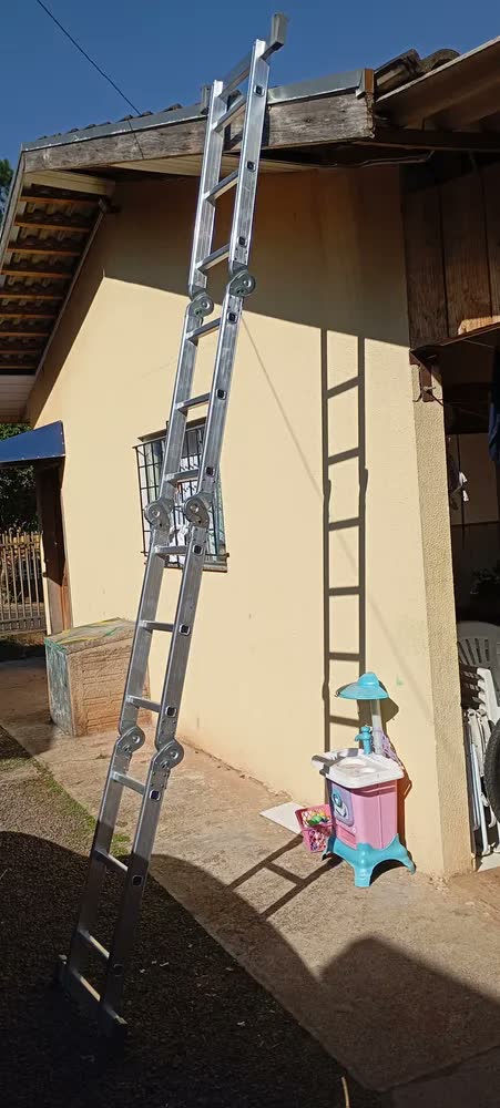 foto de Escada Articulada 4x3 Alumínio 3,40m 12 Degraus – Reisam