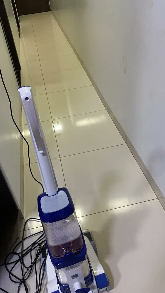 foto de Extratora E Higienizadora Vertical Comfort Cleaner Pro 2000w Wap
