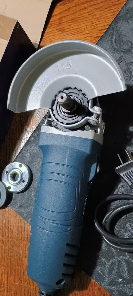 foto de Esmerilhadeira angular Bosch Professional GWS 850 azul 850W